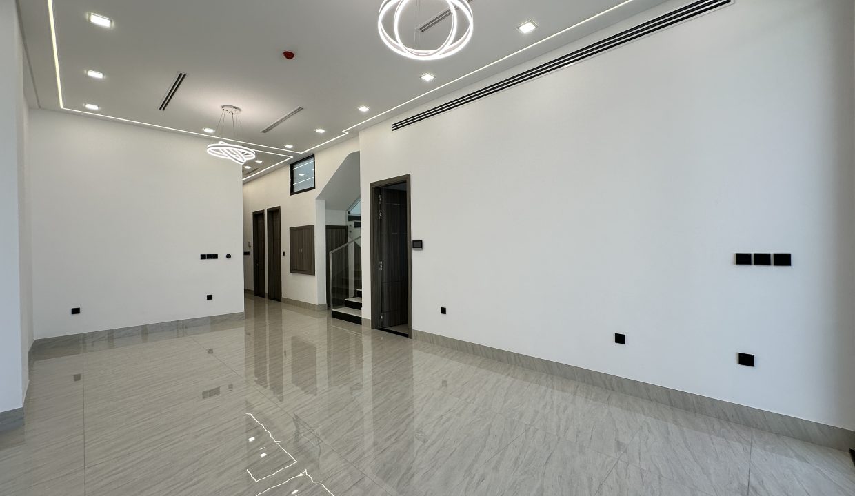 3. Living Room 1