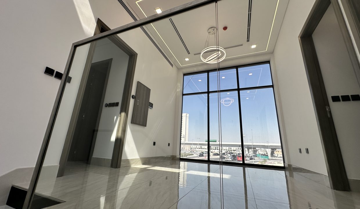 5. Family Room 1