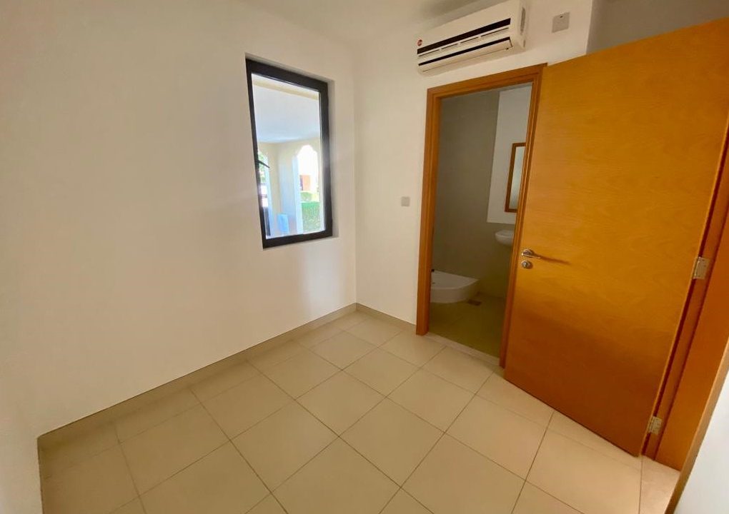 MAID'S ROOM