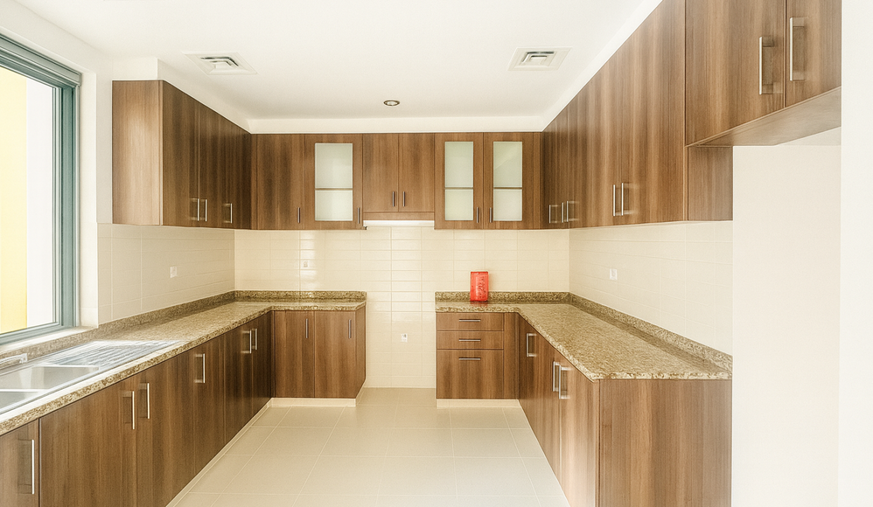Modern L-Shaped Kitchen in Daylight (2)