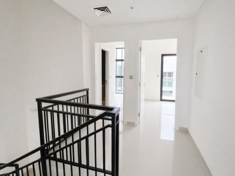 ChatGPT Image Jan 5, 2026, 11_07_59 AM