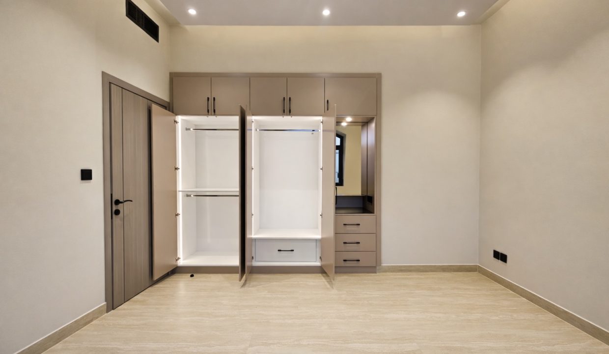 WhatsApp Image 2026-01-06 at 09.19.44