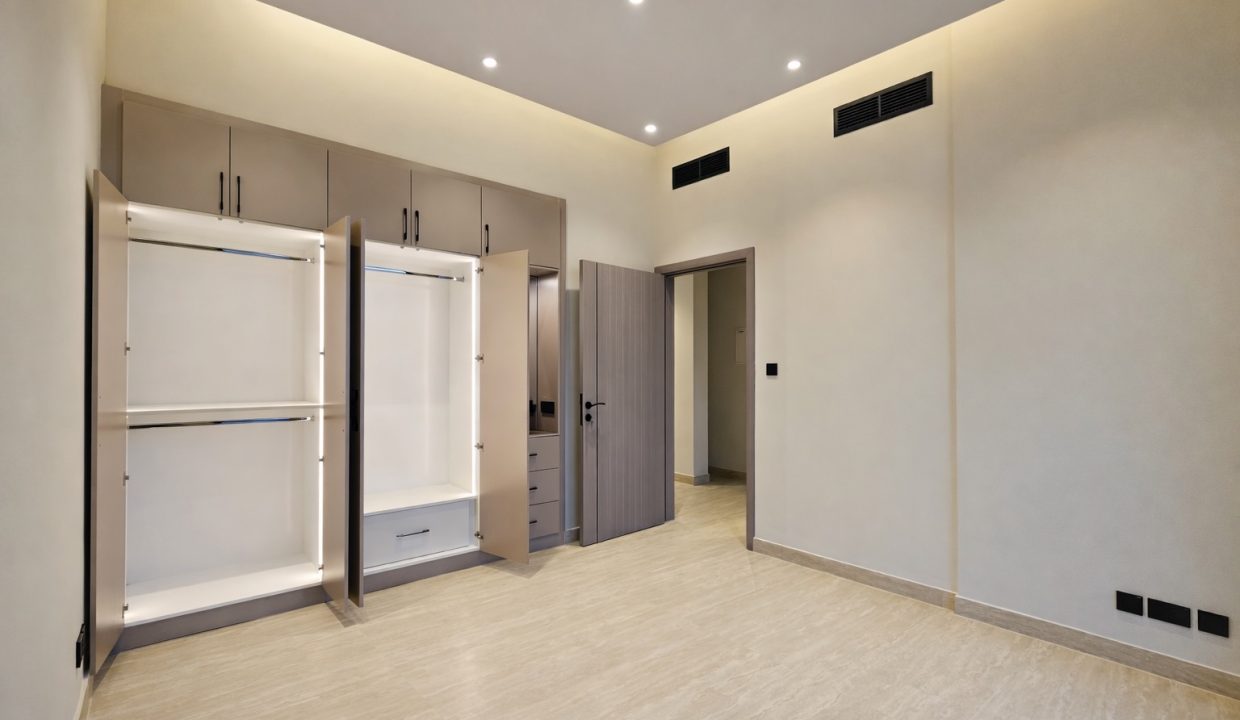 WhatsApp Image 2026-01-06 at 09.19.45 (1)