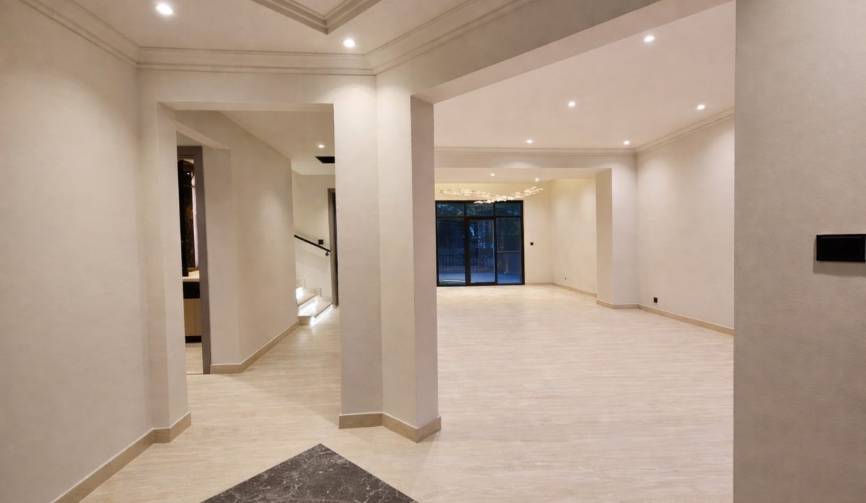 WhatsApp Image 2026-01-06 at 09.19.56 (1)