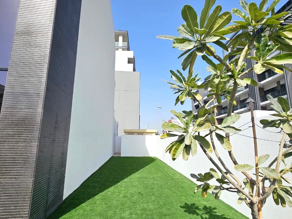 WhatsApp Image 2026-02-18 at 01.46.38-2