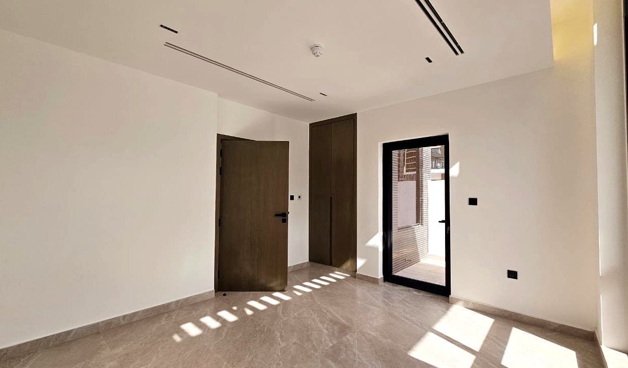 WhatsApp Image 2026-02-18 at 02.19.30-2