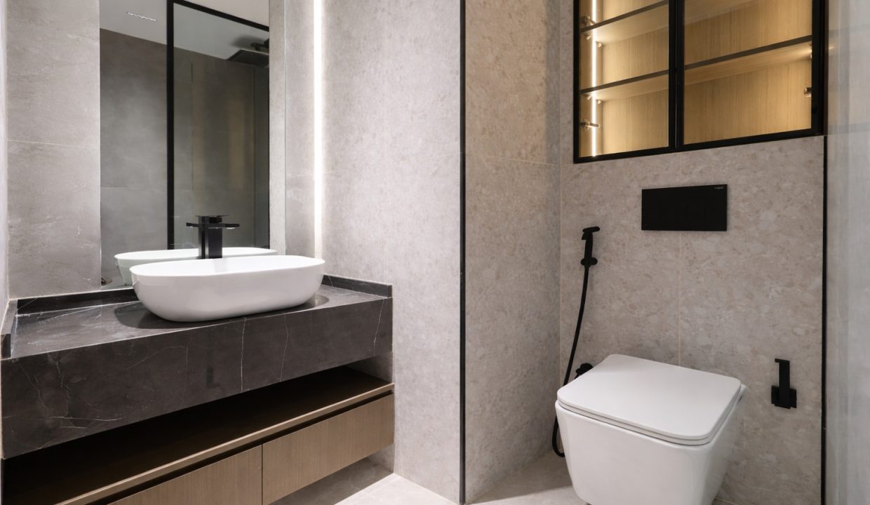 WhatsApp Image 2026-04-16 at 15.53.59-2