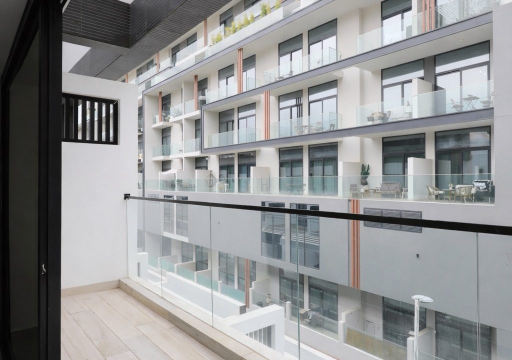 WhatsApp Image 2026-04-16 at 15.53.59-3