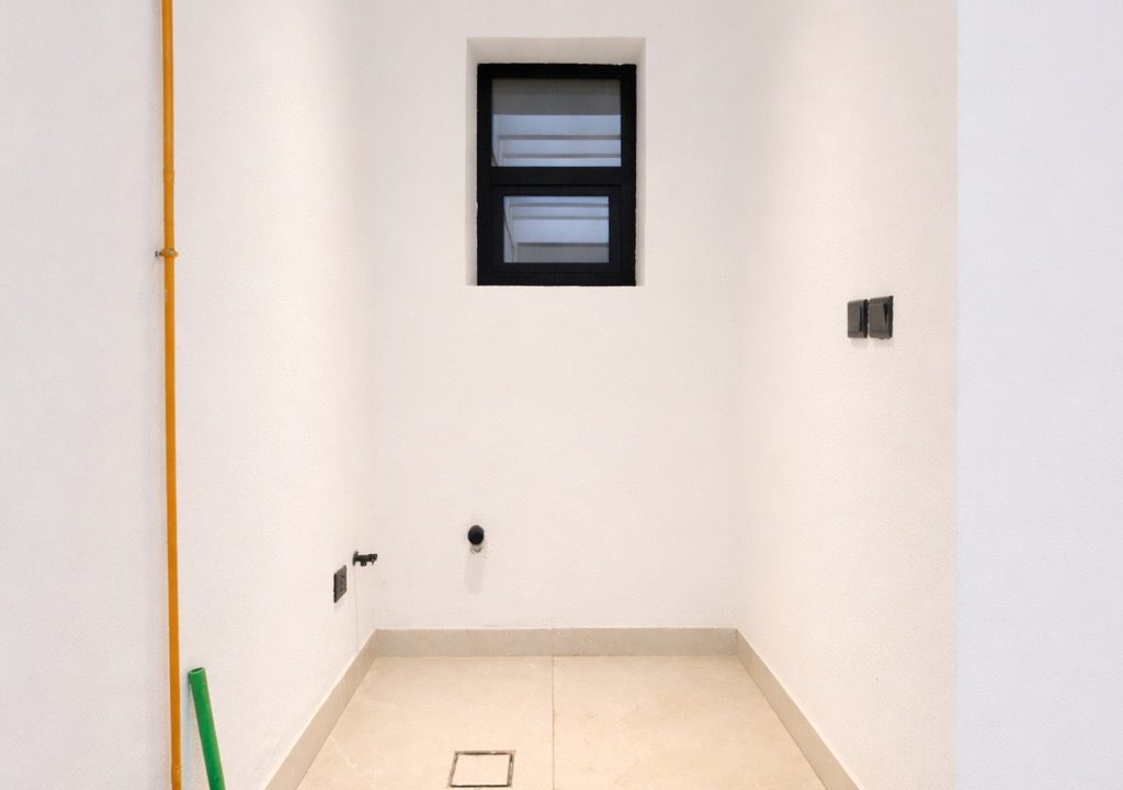 WhatsApp Image 2026-04-16 at 15.54.00-7