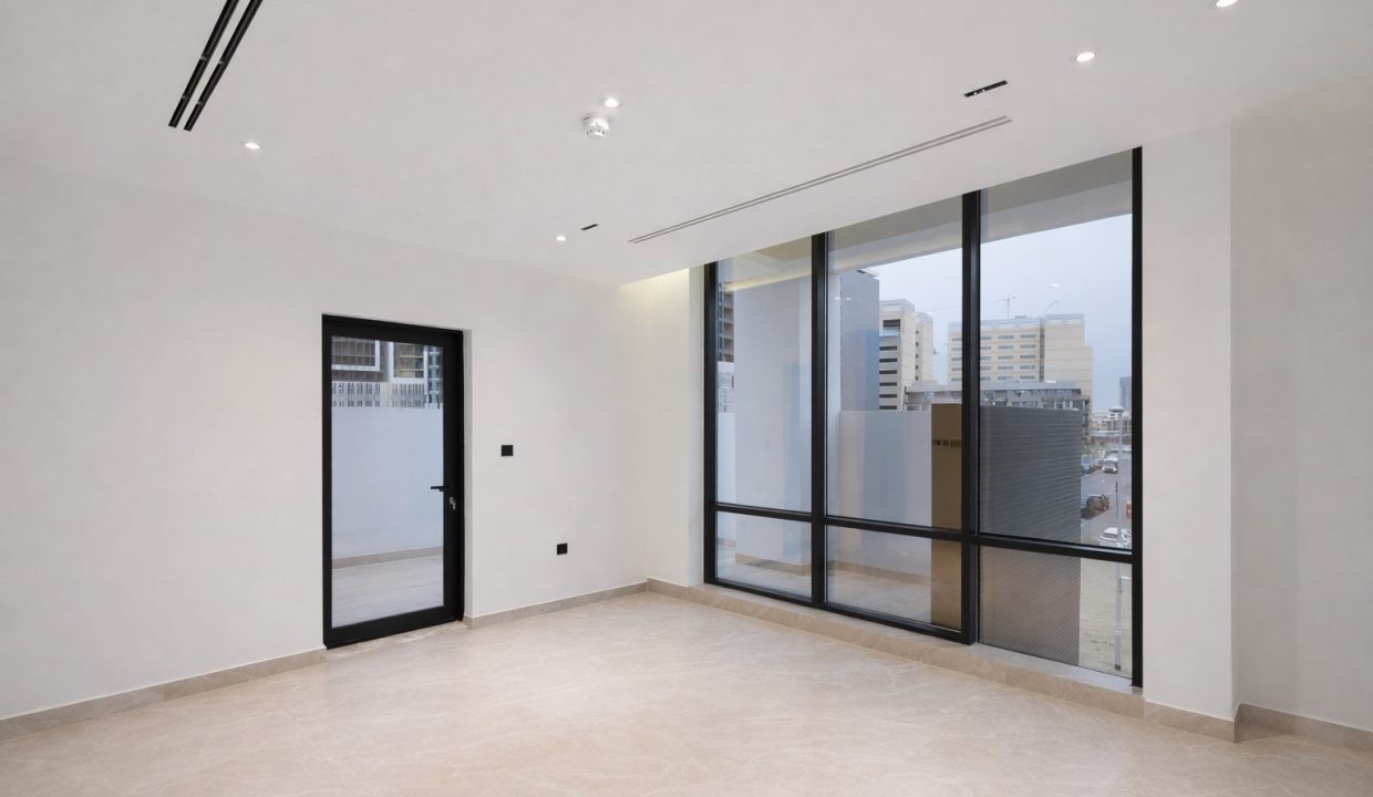 WhatsApp Image 2026-04-16 at 15.54.02-13