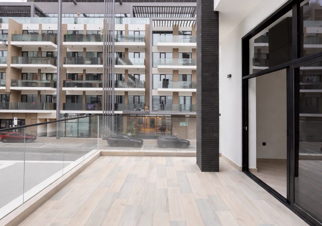 WhatsApp Image 2026-04-16 at 15.54.02-15