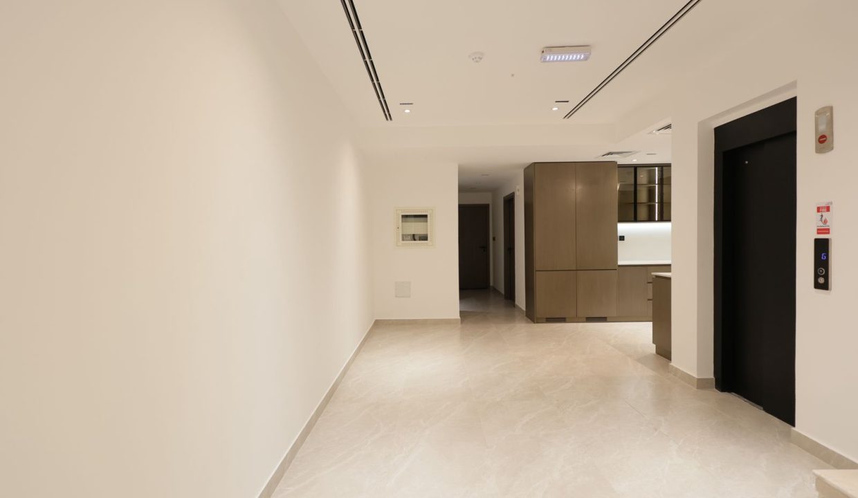 WhatsApp Image 2026-04-16 at 15.54.07-42