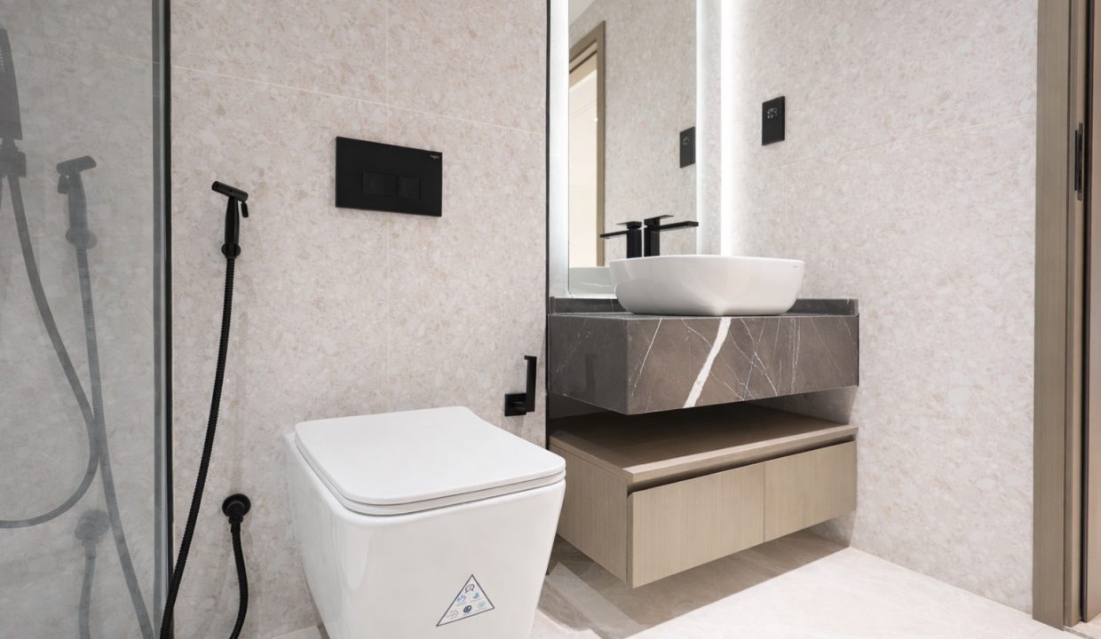 WhatsApp Image 2026-04-17 at 13.43.32-4